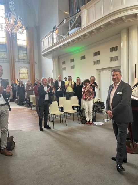 Afscheid van een verbindend en benaderbaar boegbeeld